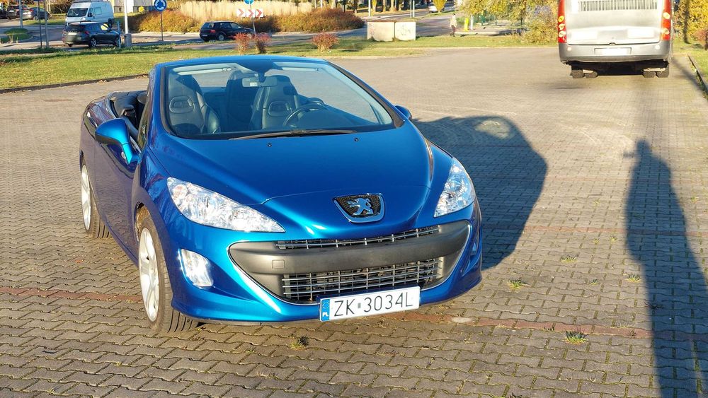 Piękny kabriolet peugeot 308CC nowy silnik