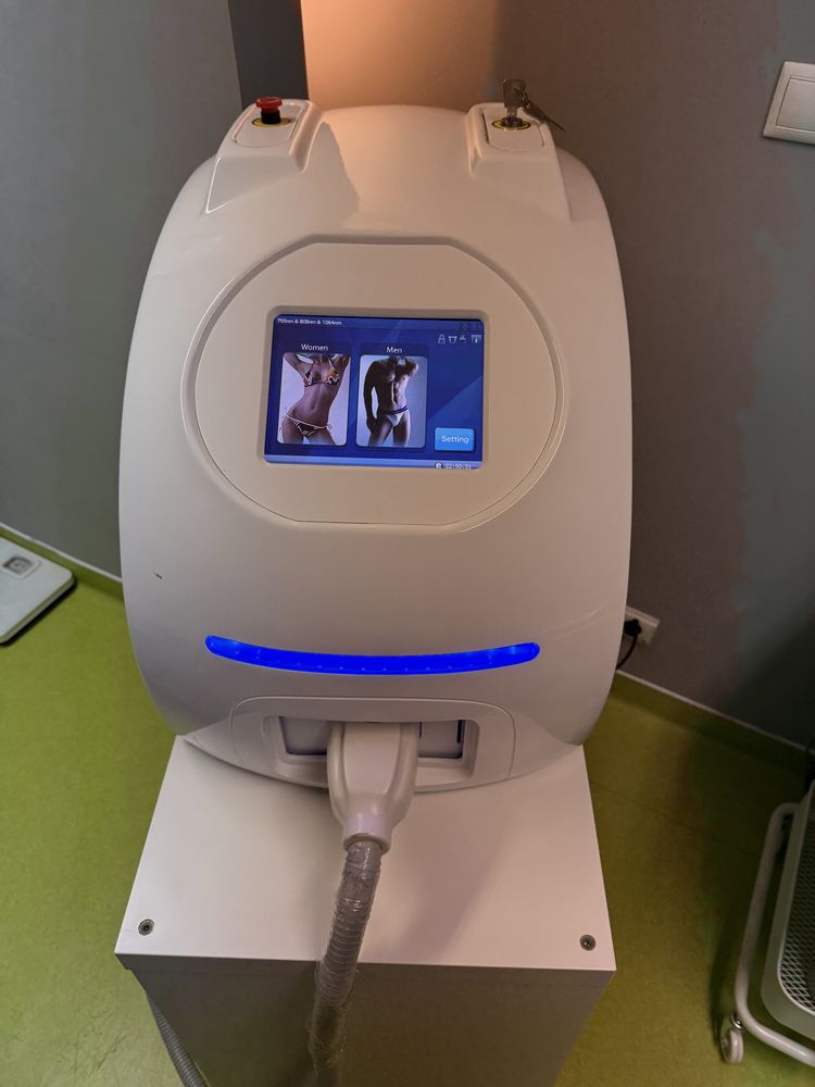 Máquina Depilação a Laser Díodo - Tripla Onda