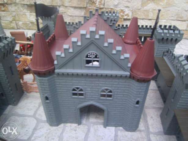 Saco com guerreiros catapulcas espadas balas castelo