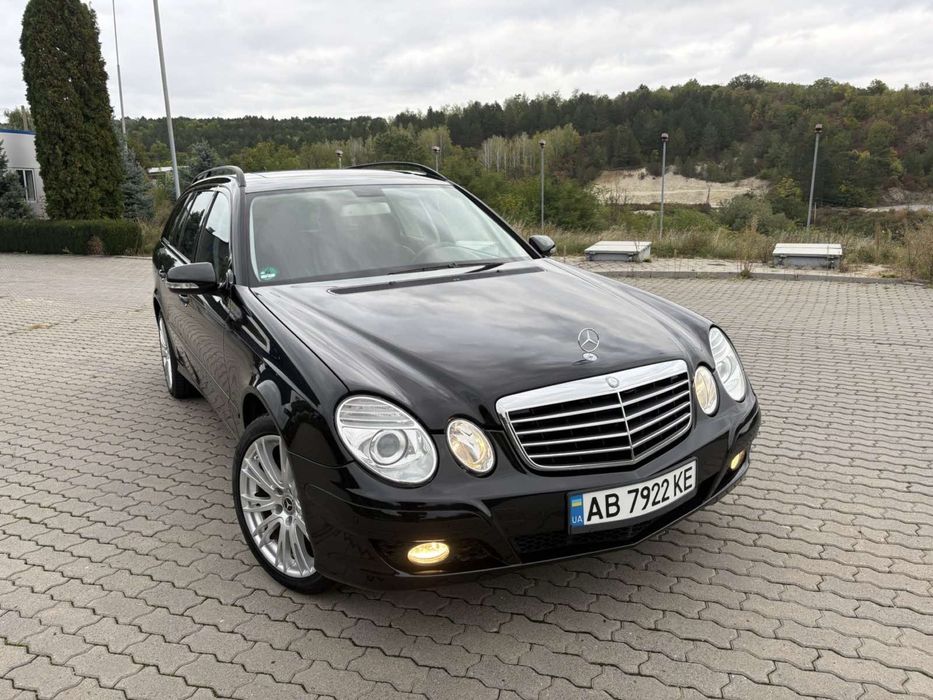 Продам дуже в збережоному стані авто. Без ніяких вкладень взагалі.