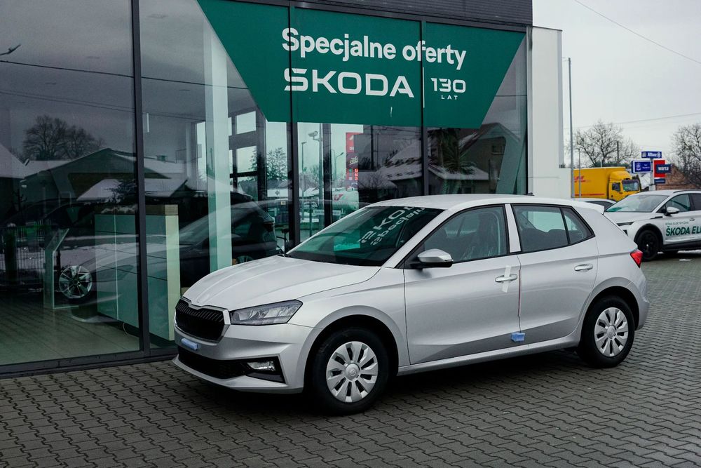 Skoda Fabia Skoda Fabia Essence 1.0TSI 115KM