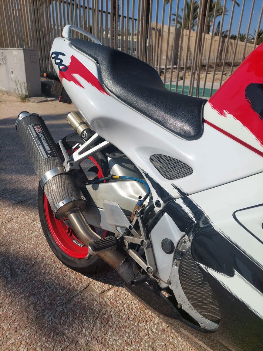 Honda cbr 600 f3