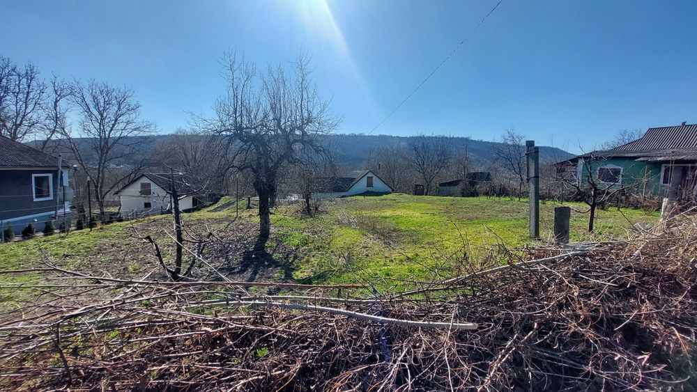 Продам 10 соток. Вул.Острівська,388.