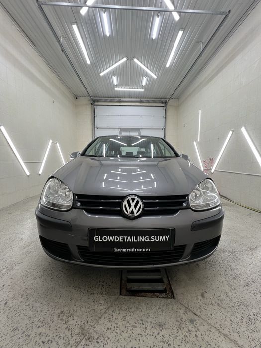 Полірування та хімчистка авто