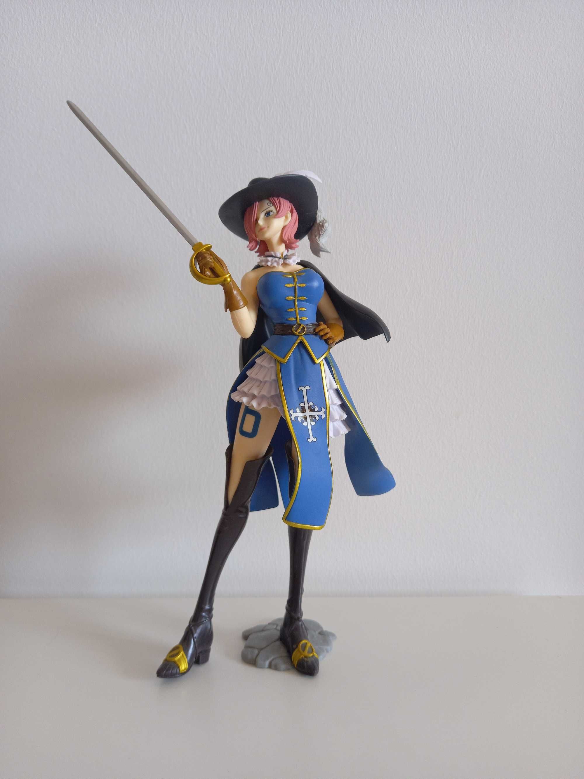 Figura Vinsmoke Reiju | ÓTIMO ESTADO