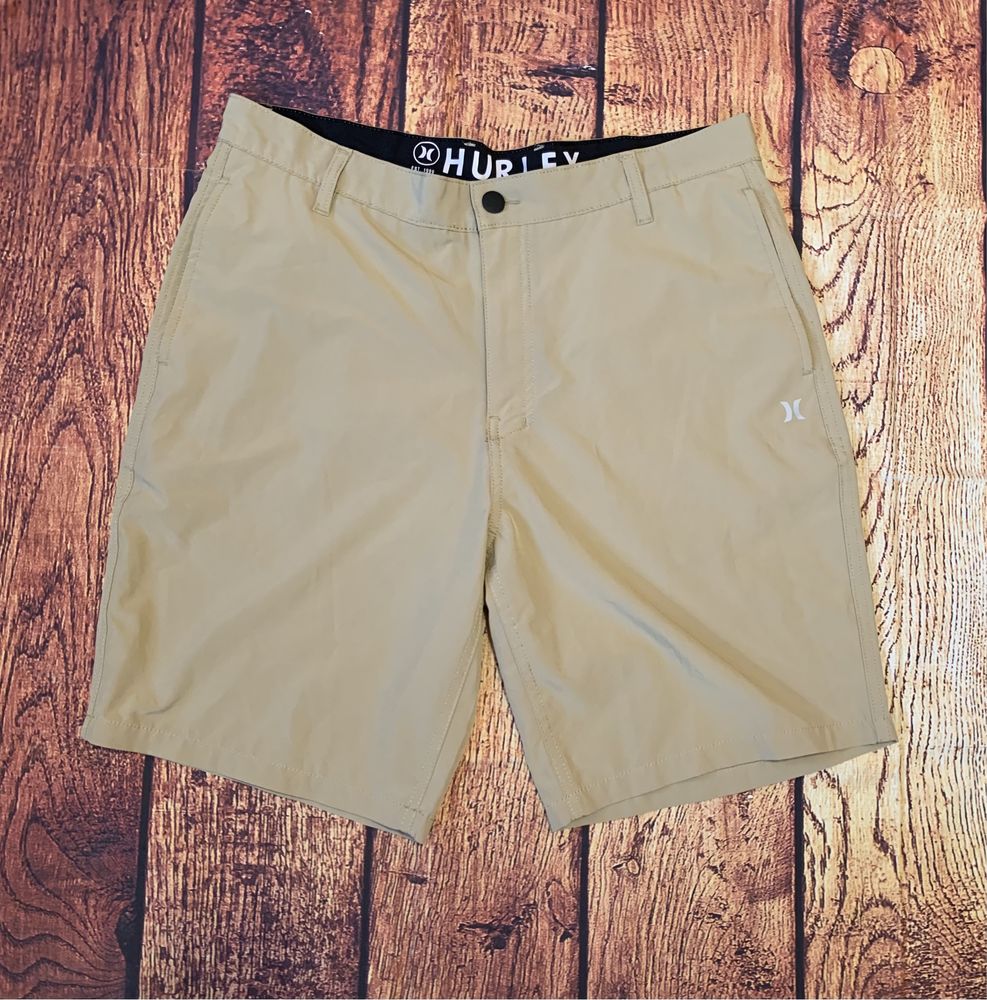 Мужские светлые бежевые шорты Hurley S/M(36)