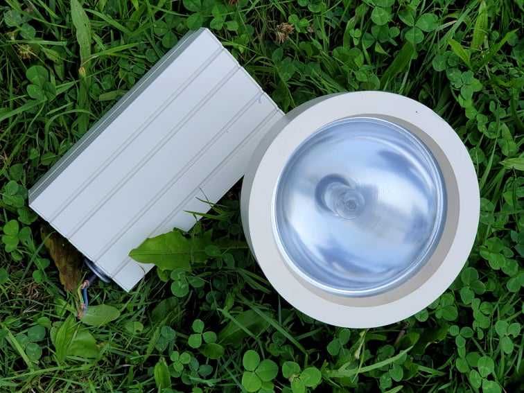 Reflektor z Żarówką Philips Master Colour CDM-T 35W/830
