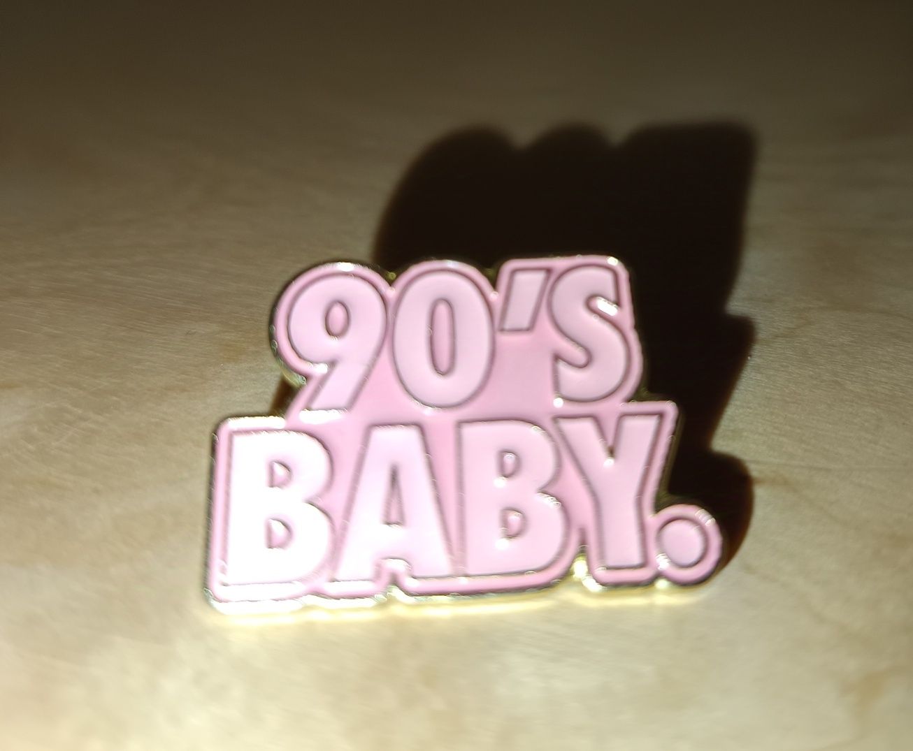 PIN decorativo 90's