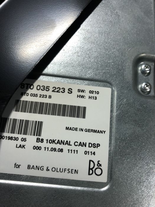 акустика декоры  динамик Bang & Olufsen Audi A4 B8 08-16 год седан