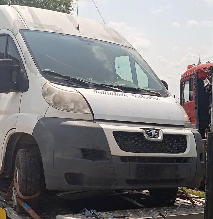 Na części Peugeot Boxer III Bus 2.2 HDI lak. HWB 249 silnik skrzynia