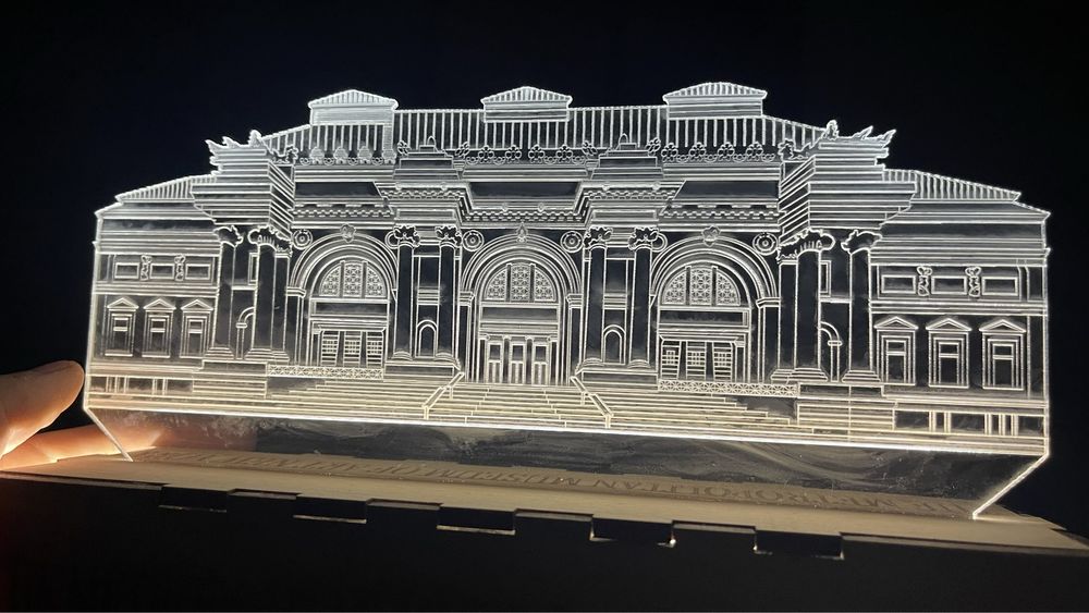 Лазерная резка и гравировка оргстекла, фанеры, пластика и тд. Вывески