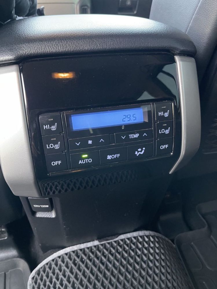 Toyota Land Cruiser Prado 2020