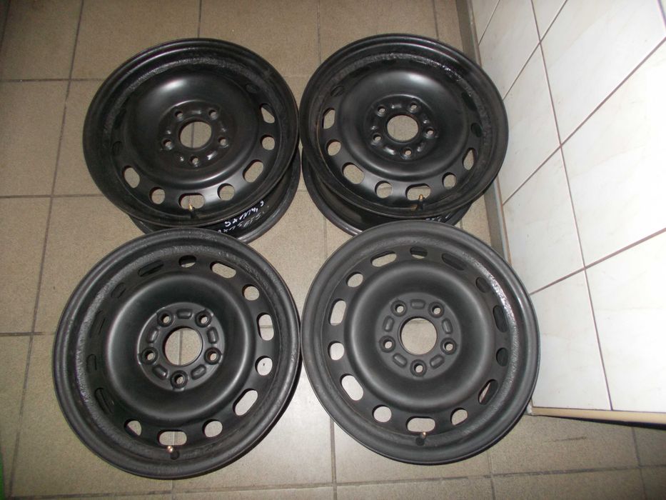 felgi stalowe MAZDA 3 5 6 5x114,3 6Jx15 ET52,5 15 cali
