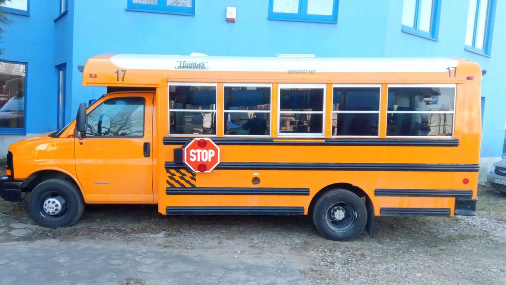 Chevrolet Express 4500  oryginalny SCHOOLBUS z usa !! niski przebieg, rejestracja pl Chevrolet
