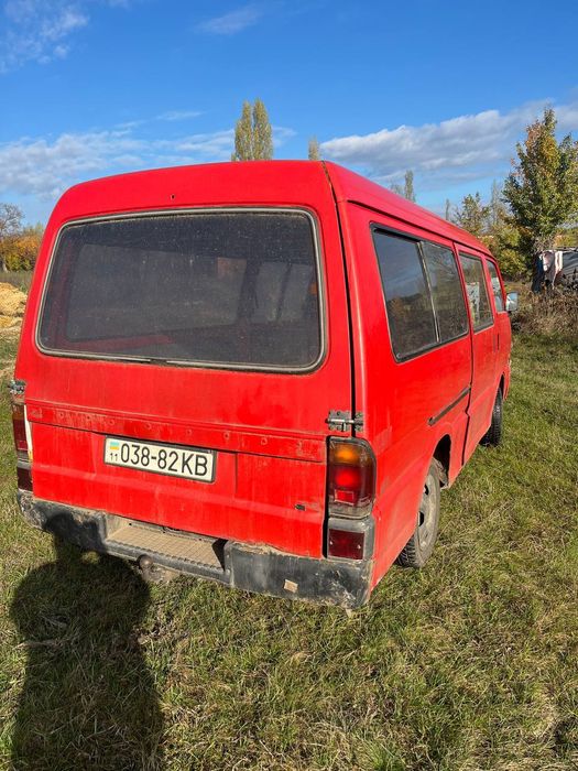 Продам Mazda E2200