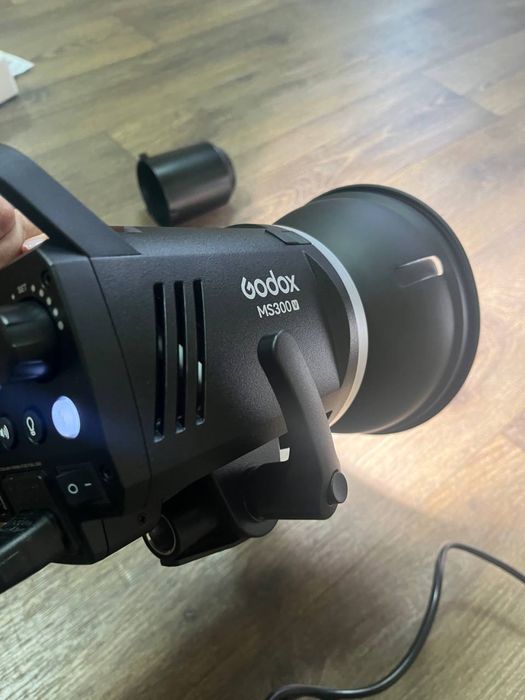 Godox MS300 V студійний моноблок 300 w