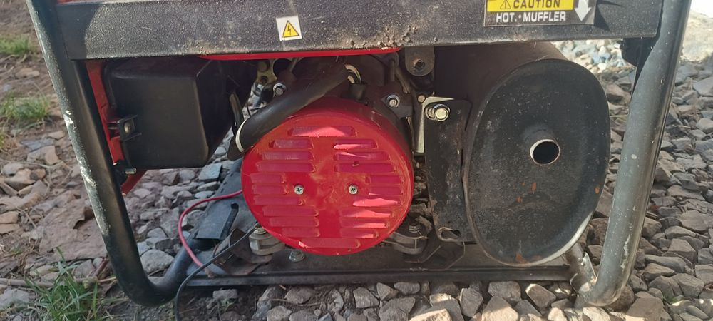 Бензогенератор на мідній обмотці !!!