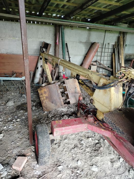 Ładowacz obornika +opryskiwacz gratis