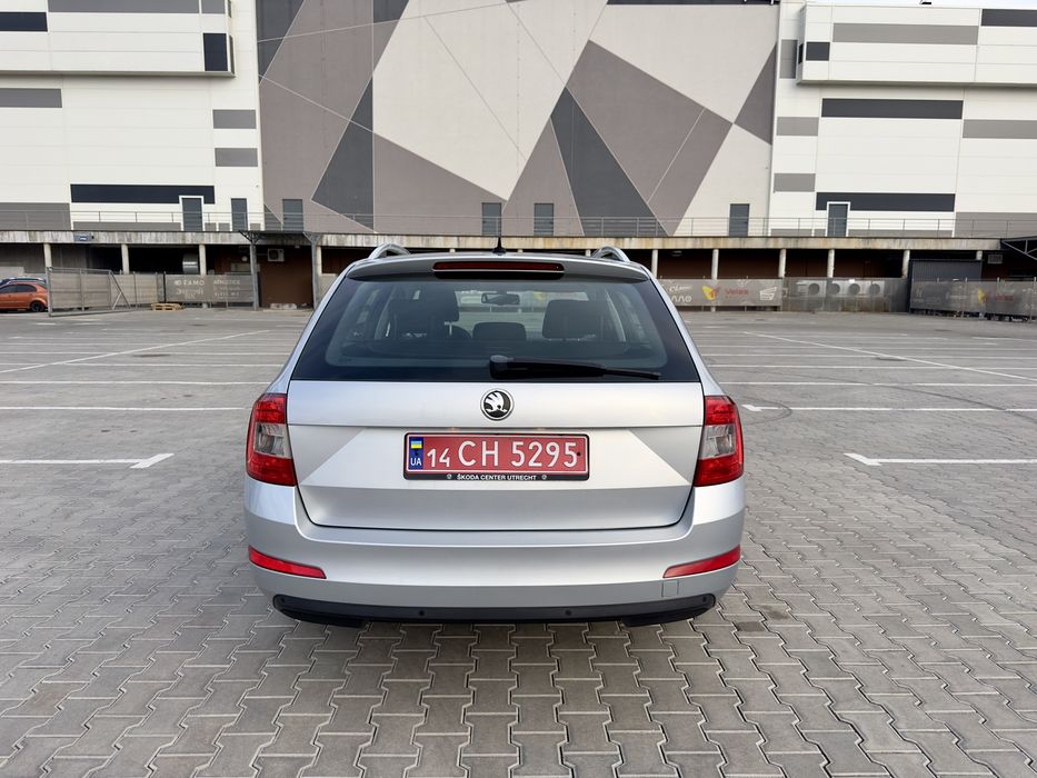 Skoda Octavia 1.6 Автомат