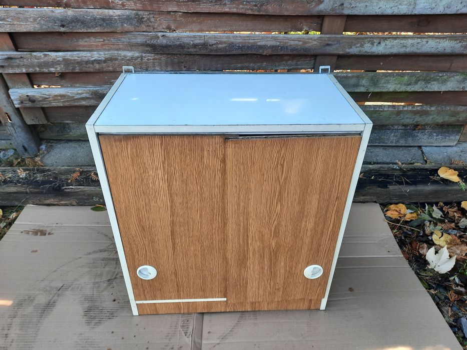 Szafka szafa kuchenna łazienkowa wisząca stojąca drzwi przesuwne 60 cm