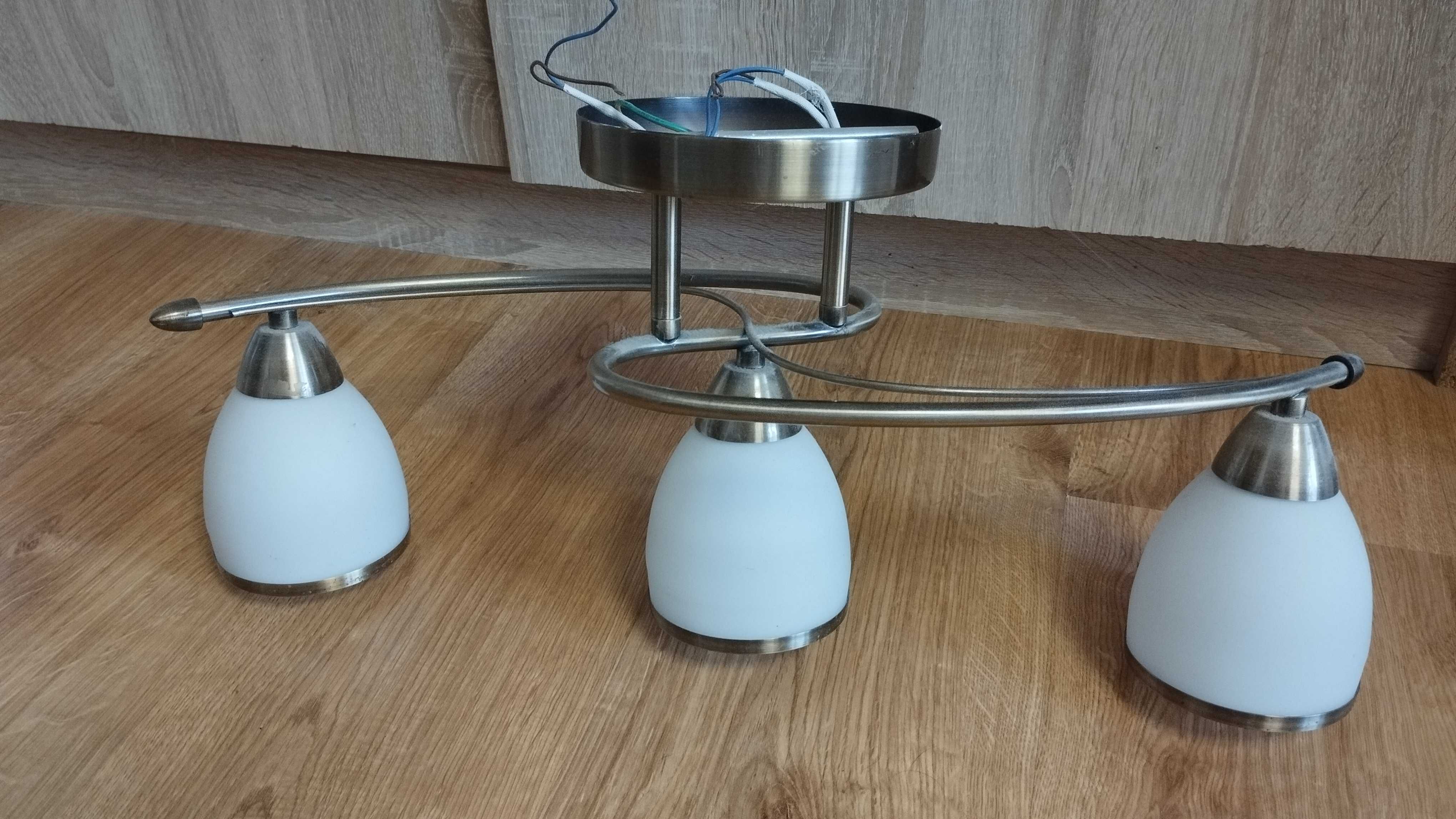 Zyrandol do pokoju