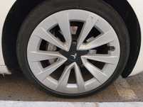 Jantes originais model 3 19'' com pneus