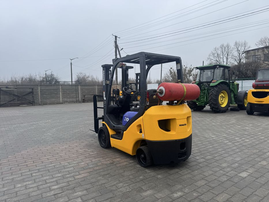 Навантажувач Komatsu FG20NT-15 погрузчик