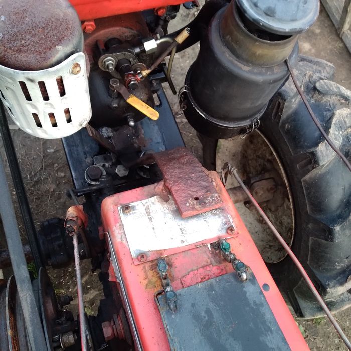 Продам мотоблок. Форте в робочому стані з прицепом  копалкою і фрезою