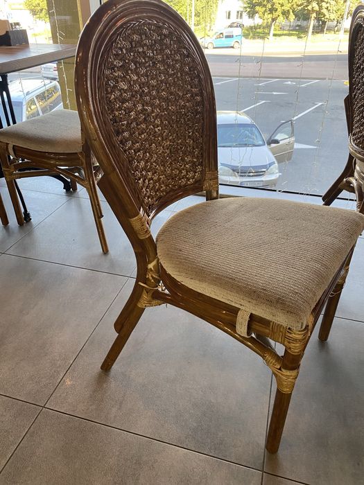 Продам стула.