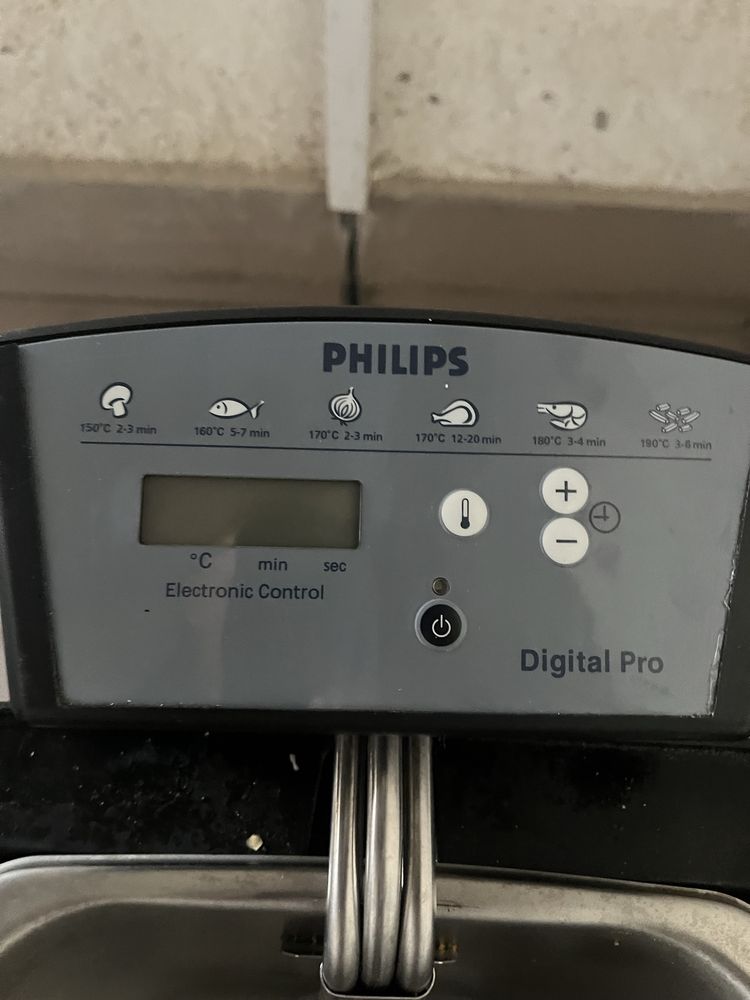 Фритюрниця-Чебуречниця Професійна Philips обєм 6 літрів