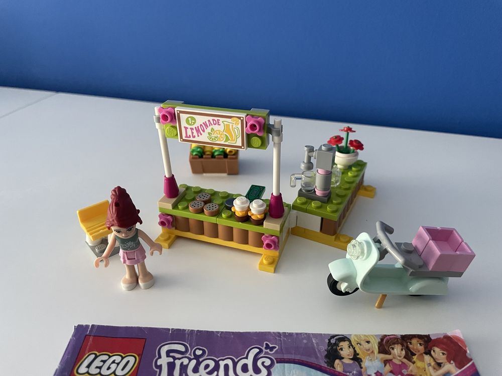 Lego Friends 41027 stoisko z napojami Mii