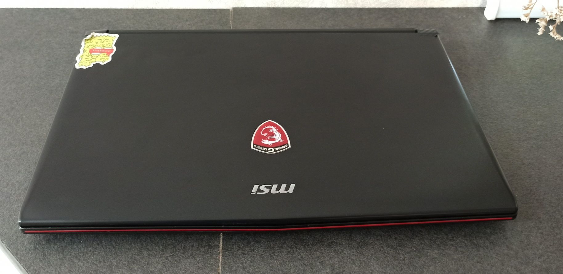 Ігровий ноутбук MSI GP62 MVR 6RF