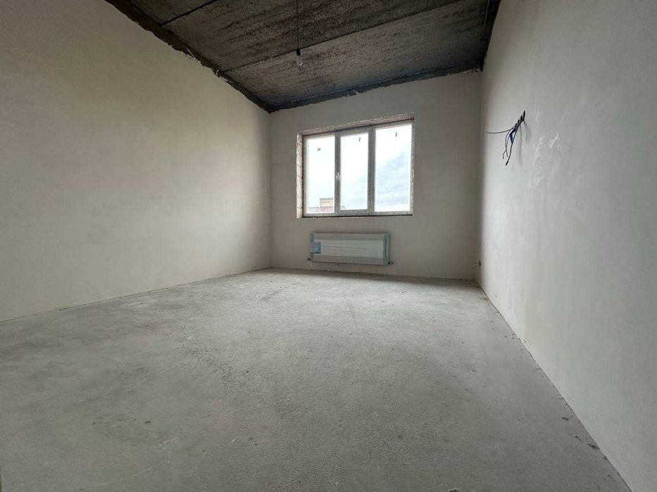 Предлагается к продаже дом под чистовую отделку в Совиньон-2.