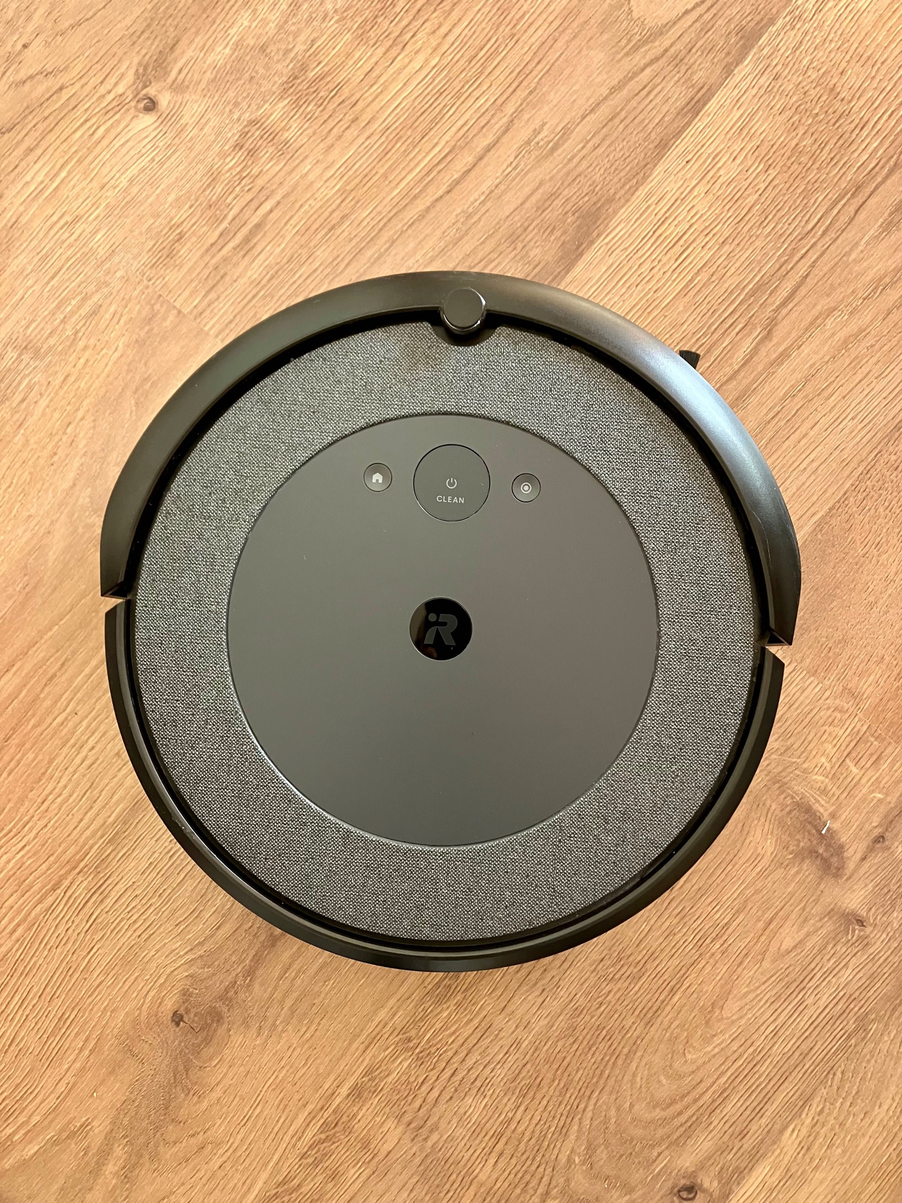 Robot de limpeza Roomba em óptimo estado.