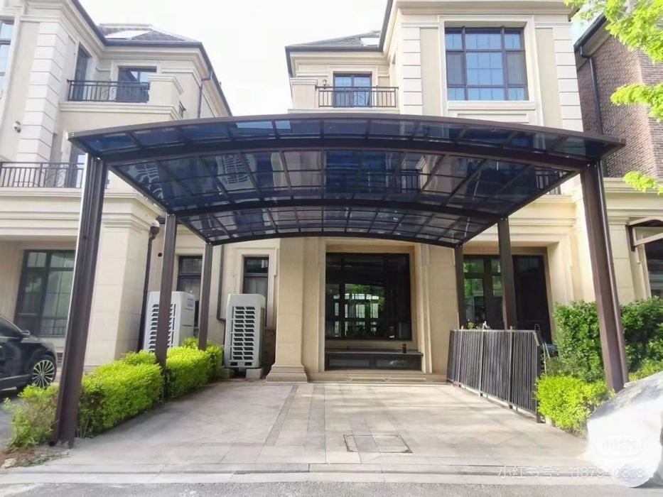 Wiata 6x6, na 6 kolumnach wysokość 2,5 m odbiór natychmiast