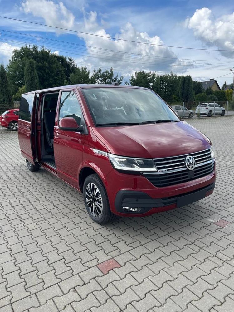 Wynajem Busa VW Caravelle 4Motion napęd 4x4 2.0 AUTOMAT 2023r 8 osob