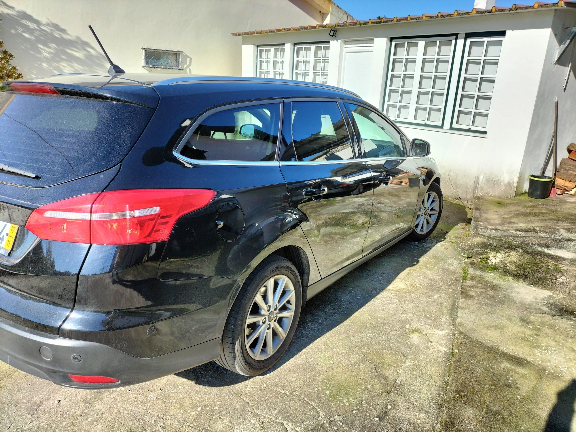 Vendo/ troco Ford Focus