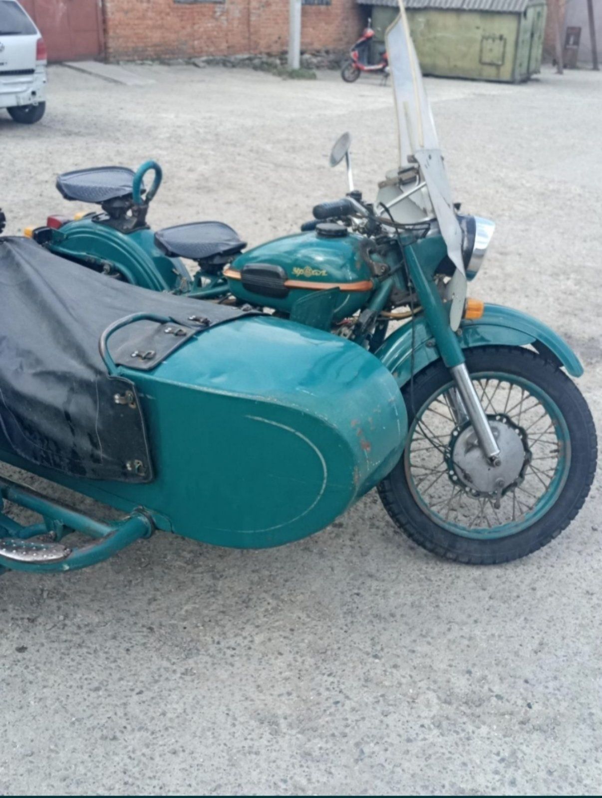 Раритетный мотоцикл ИМЗ Урал 3  1973 год.