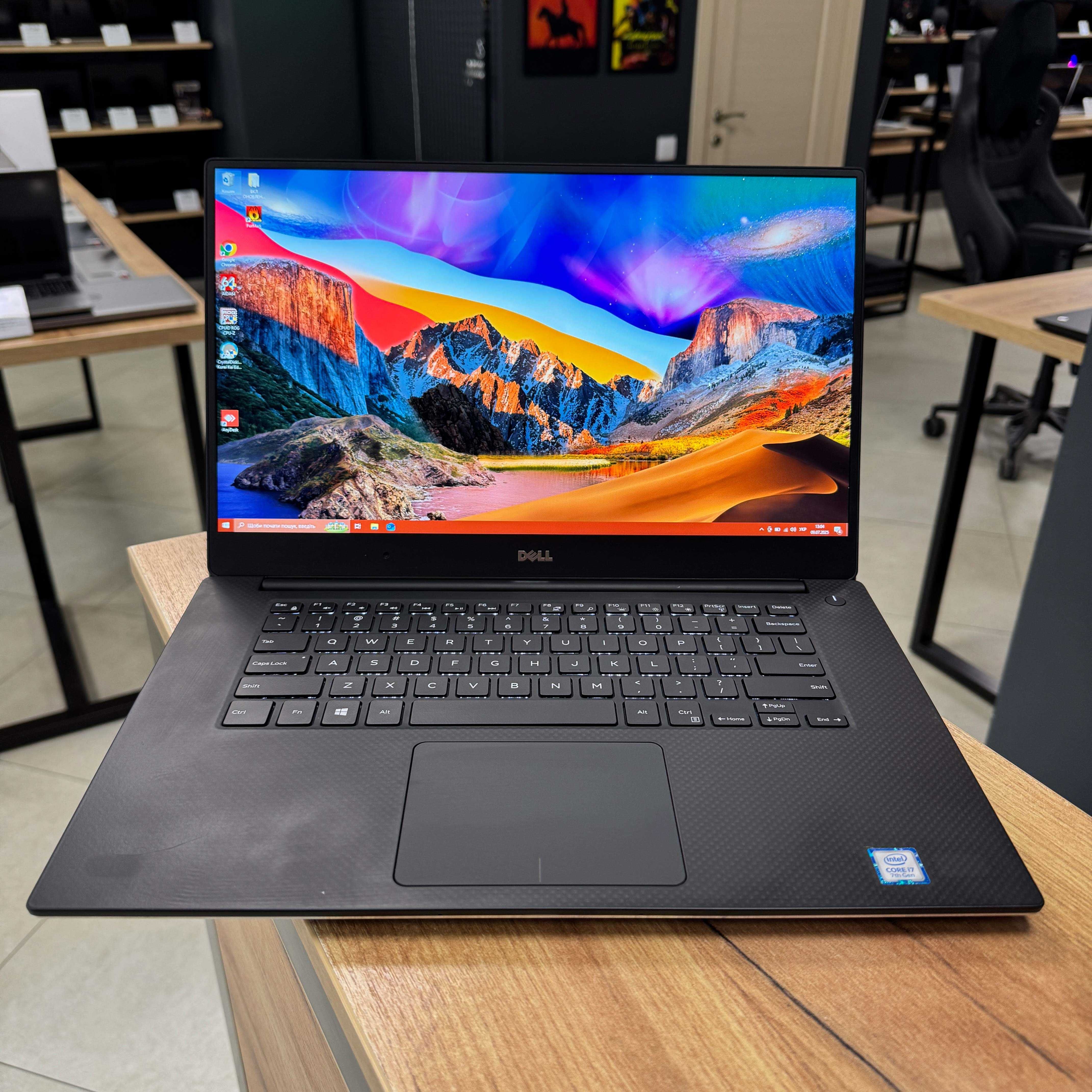 Ігровий Dell XPS 15 9560 [FullHD, IPS] - i7 7700HQ/GTX 1050 4 GB/16 GB