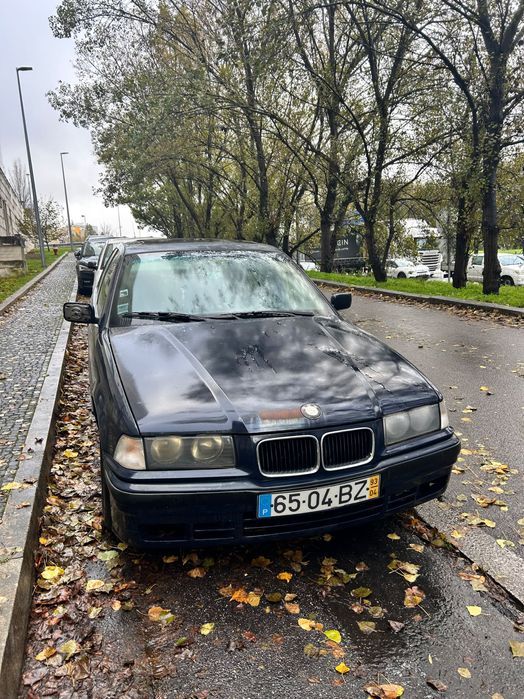 BMW E36 16i negociável