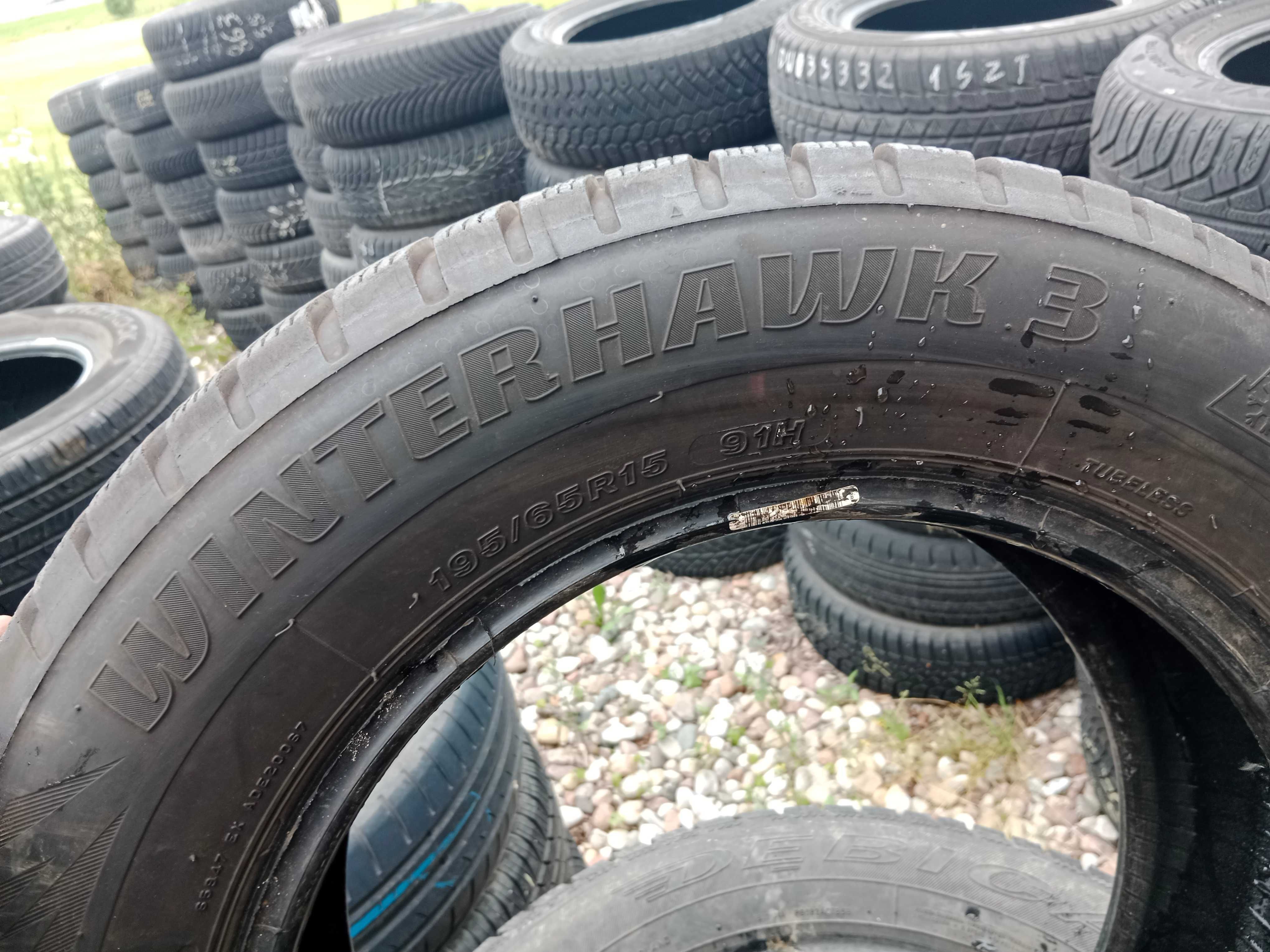 Opona używana 195/65R15 Firestone Winterhawk 3 1szt.