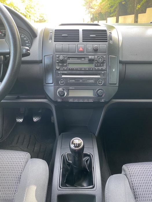 Vw Polo 1.2 2004 Única Proprietária