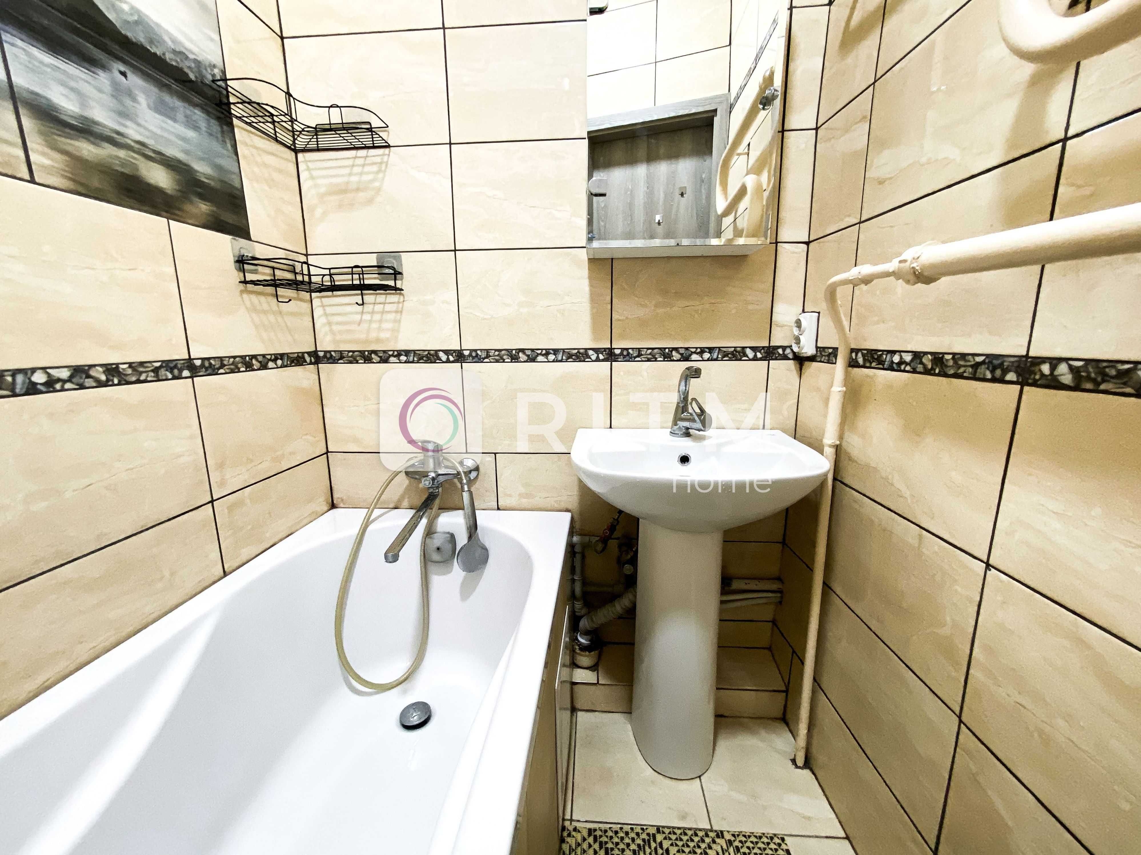 Продаж 2 кім. квартири з ремонтом по вул. Львівська, б. 61А.