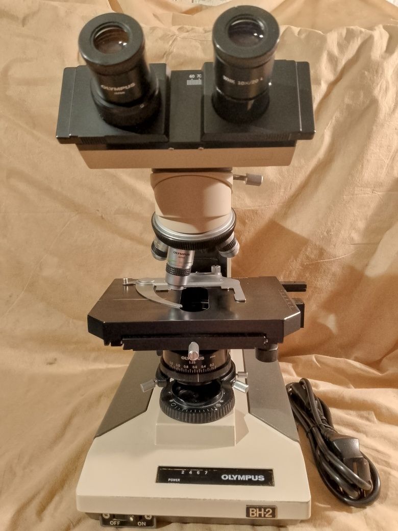 Mikroskop Olympus BH-2 BHTU naukowy biologiczny pzo biolar halogen