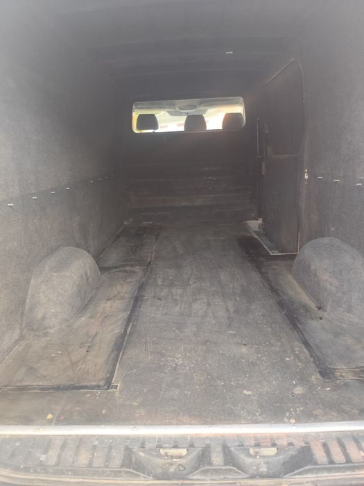 Volkswagen Crafter 35 2.0 TDI 136 CV teto médio