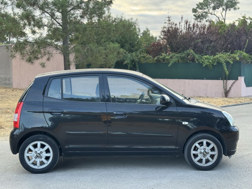 Kia picanto com AC 140 mil km
