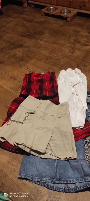 Paka ubrań dla dziewczynki rozmiar 122/128