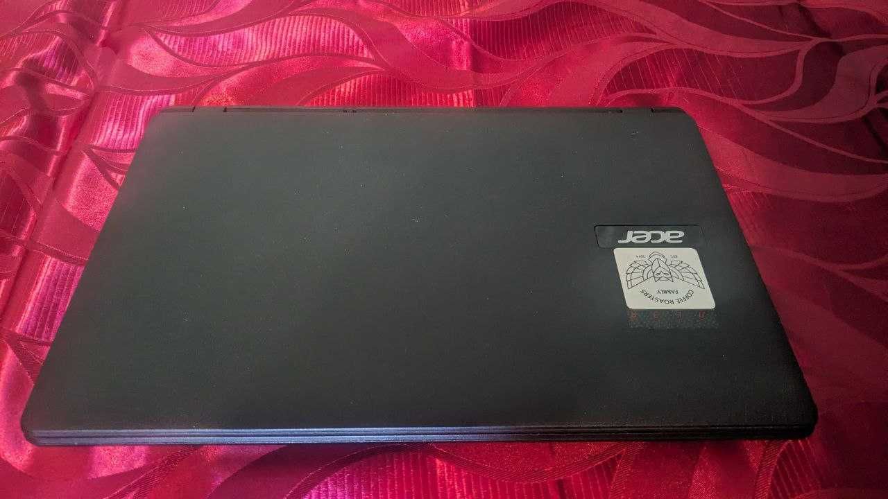 Ноутбук Acer Aspire ES1-571