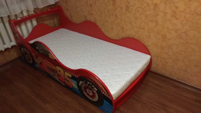 Продам ліжко -машинку з матрацом