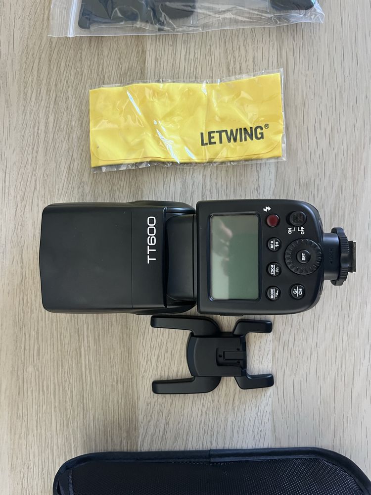 Flash Godox TT600